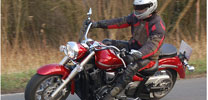 Yamaha XVS 1300A Midnight Star: Die Leichtigkeit des Cruisens