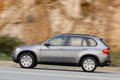 BMW X5 fährt auf Continental-Reifen