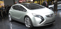 Opel Flextreme: Die ersten 55 Kilometer ohne Steckdose