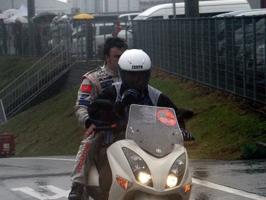 +++News+++ Alonso ist nicht traurig: Bei den Karts war es schlimmer