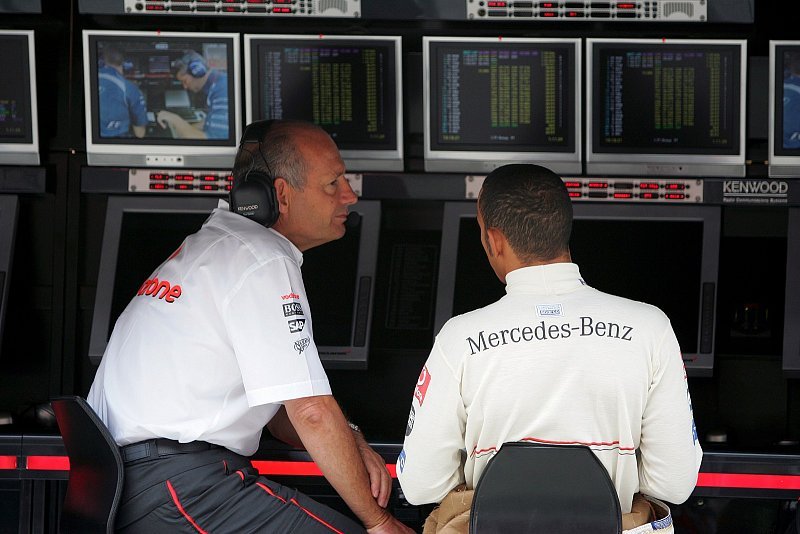 +++News+++ Hamilton ist besorgt: Er wollte immer nur fair sein