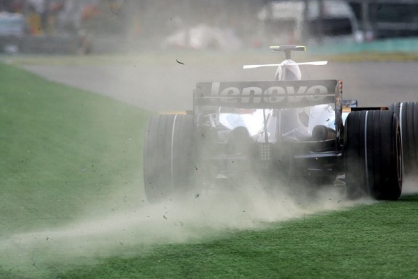 +++News+++ Williams enttäuscht: Warten auf den Regen