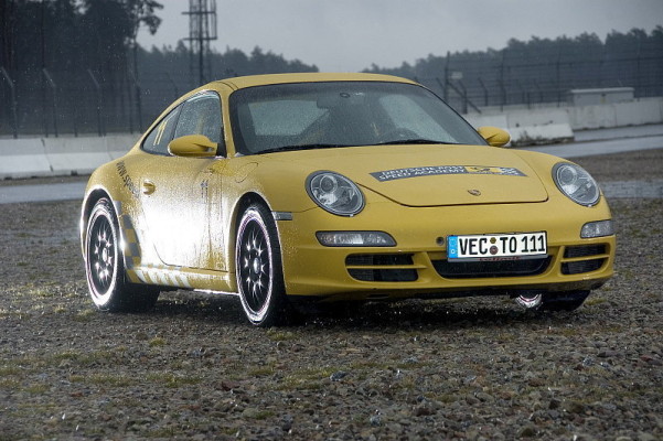 Timo Glock als Postbote: Zauberlehrling im Porsche