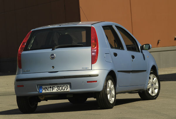 Fiat Punto Start - Heckansicht