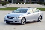 Lexus GS: Die Luxuslimousine kommt ab Frühjahr 2006 auch mit Hybridantrieb