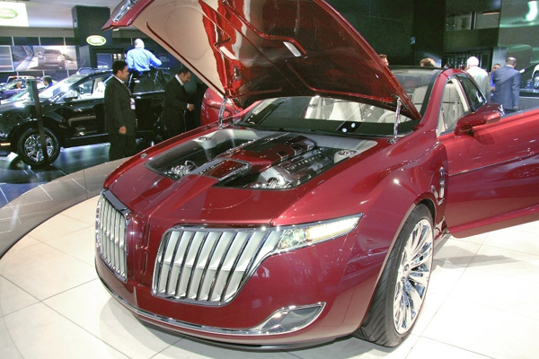 Lincoln MKR: Neue Chrom-Lust