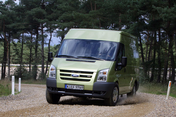 Neue Motoren und eine Sportversion für den Ford Transit