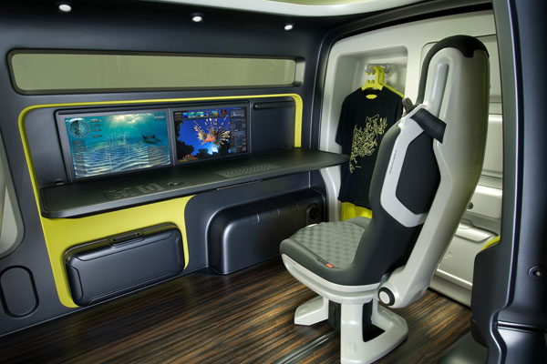 Nissan präsentiert Kleintransporter-Studie NV200