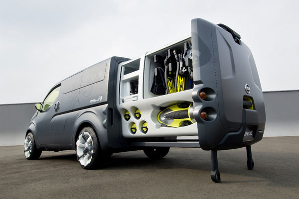 Nissan präsentiert Kleintransporter-Studie NV200