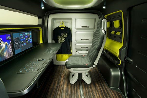 Nissan präsentiert Kleintransporter-Studie NV200