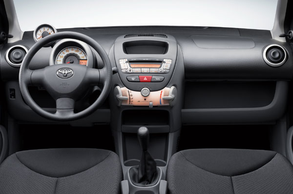 Toyota Aygo - Innenraum