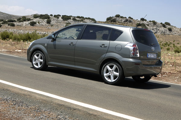 Toyota Corolla Verso - Heckansicht