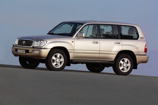 Toyota Land Cruiser 100 - Frontansicht