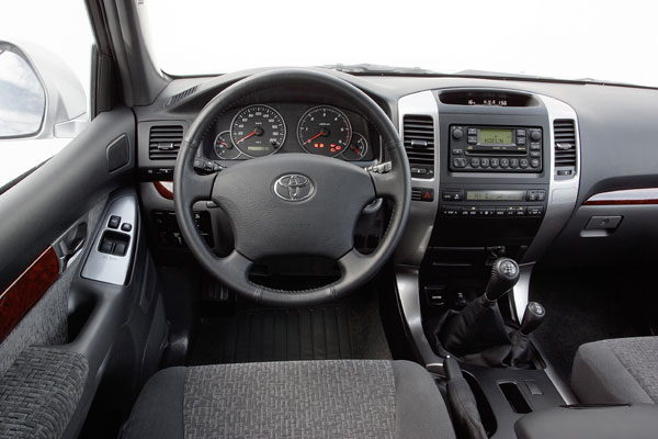 Toyota Land Cruiser - Innenraum