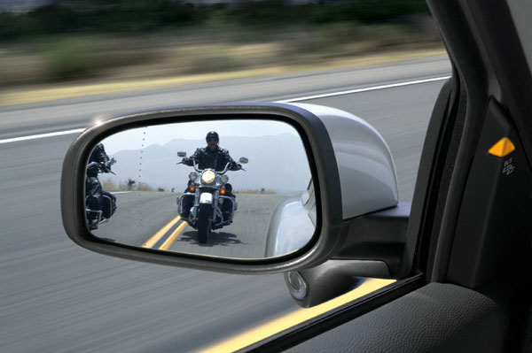 Volvo V70 - Blind Spot Information System
