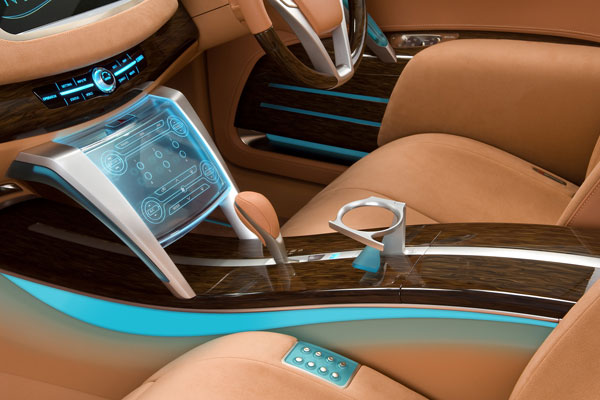 Weltpremiere des Nissan Intima auf der Tokyo Motorshow 2007