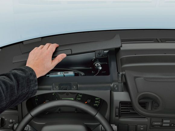 Ford Transit mit aufgewerteter Serienausstattung