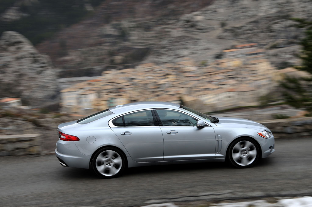 Jaguar XF