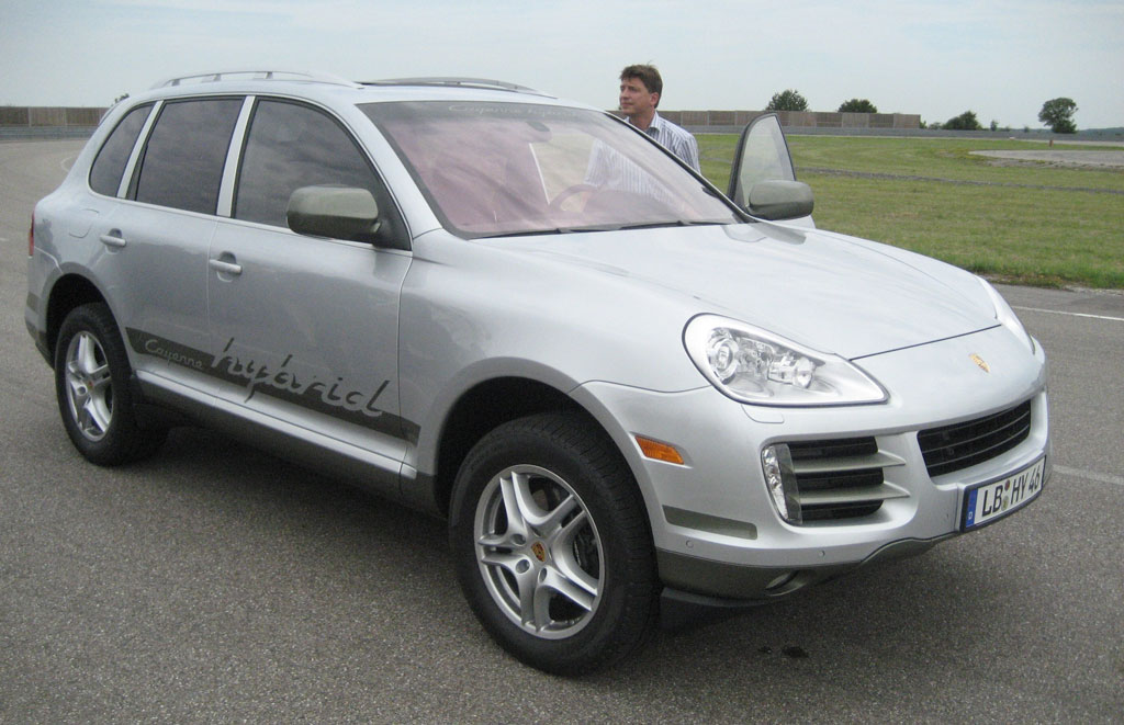 Porsche Cayenne Hybrid