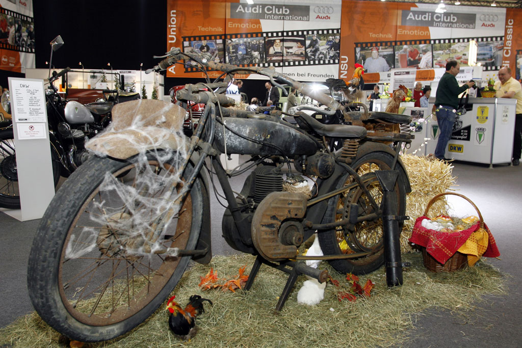 20. TECHNO-CLASSICA