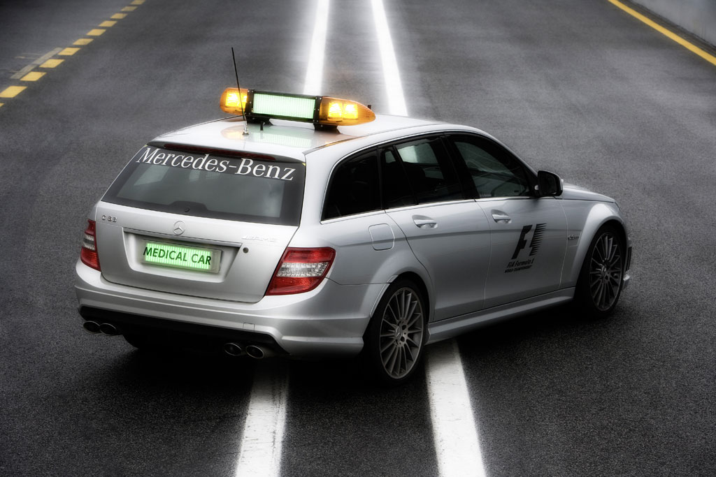 C 63 AMG T-Modell Medical Car