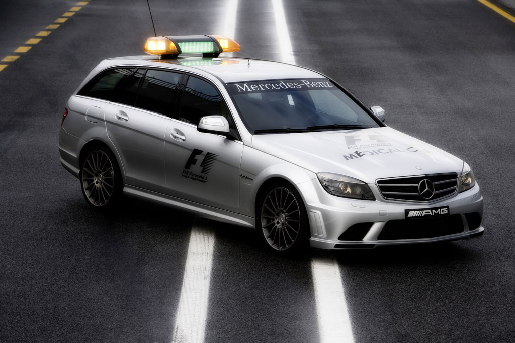 C 63 AMG T-Modell Medical Car