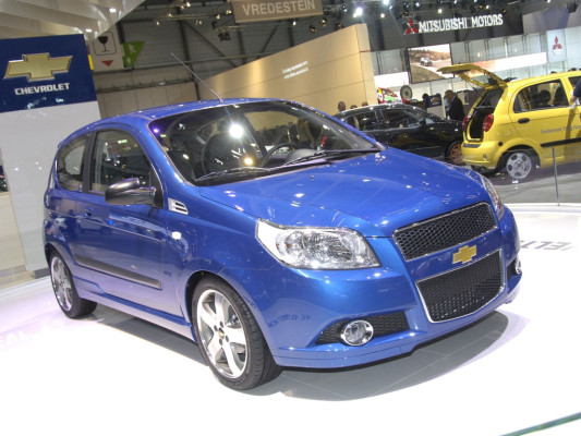 Chevrolet präsentiert den dreitürigen Aveo