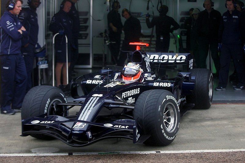 Hülkenberg fährt FW30 aus: Williams tappt im Nebel