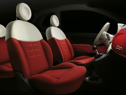 Johnson Controlls liefert Interieur für Fiat 500