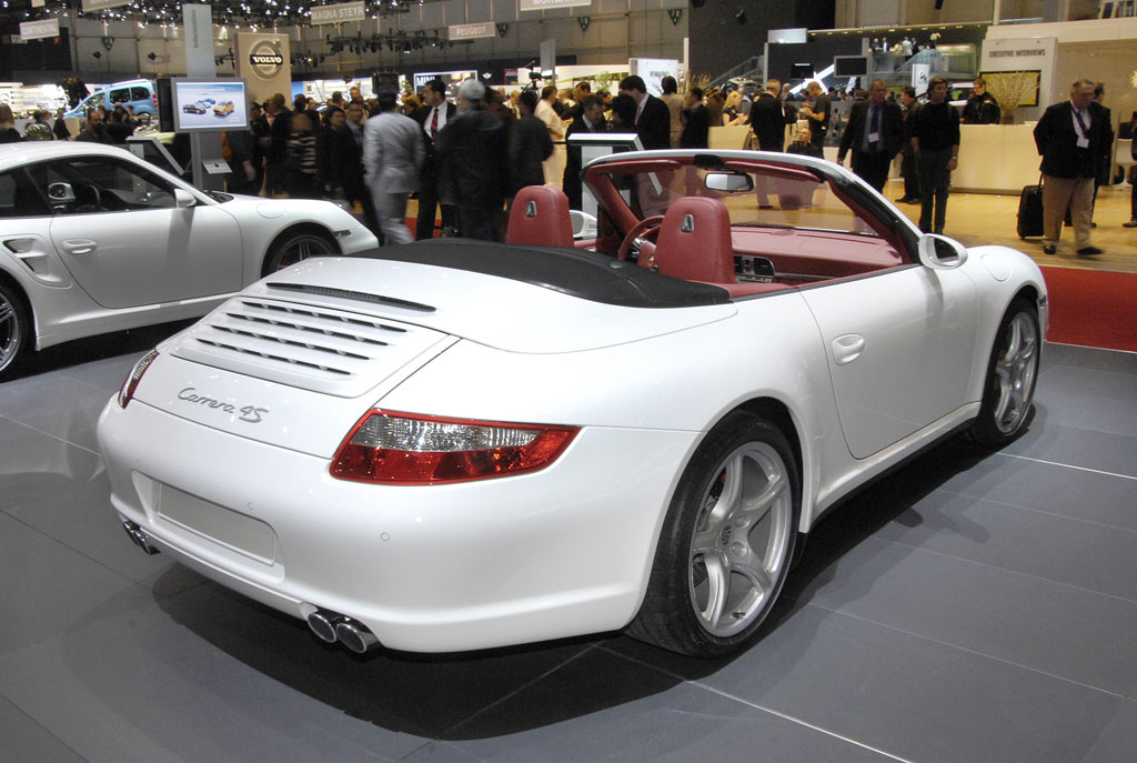 Porsche Carrera 4S