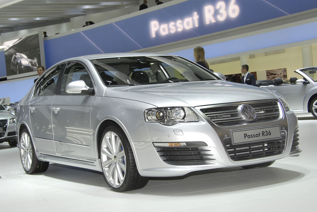 VW Passat R36