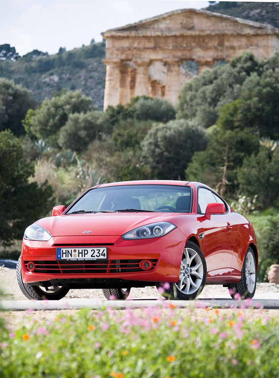 Hyundai Coupe