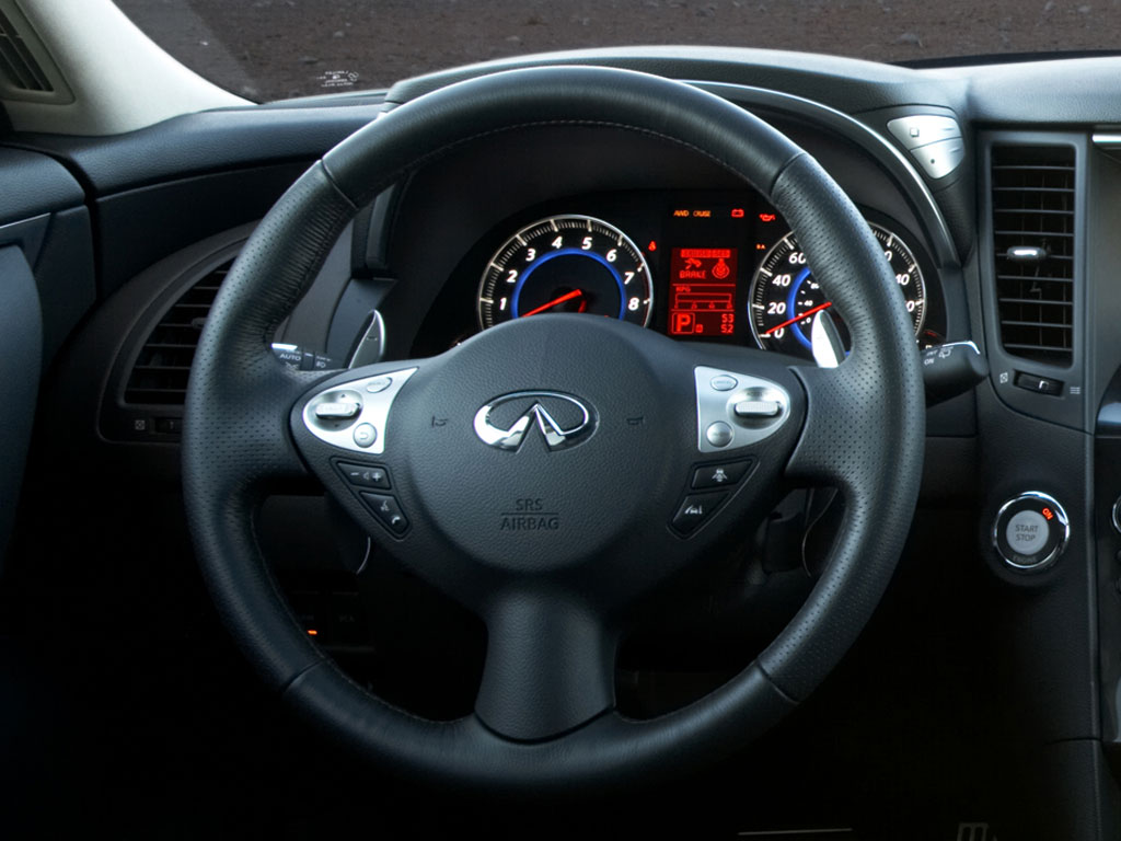 Infiniti FX37
