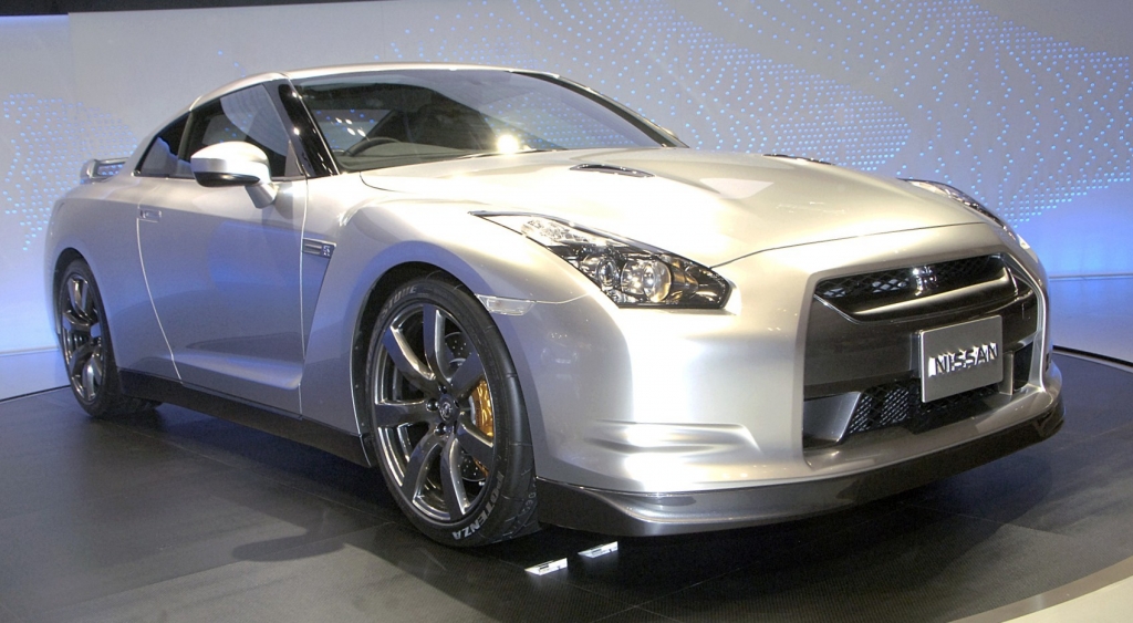 Nissan mit zwei Deutschlandpremieren in Leipzig