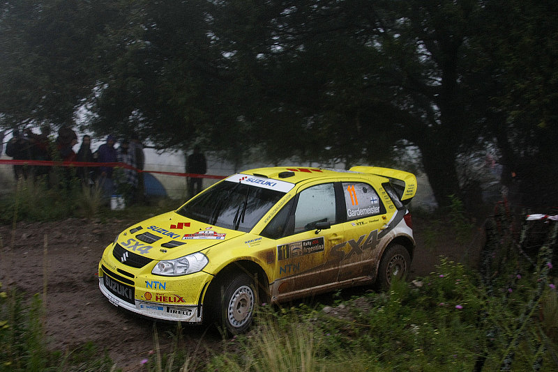 Suzuki nach Argentinien: Einen Punkt mitgenommen