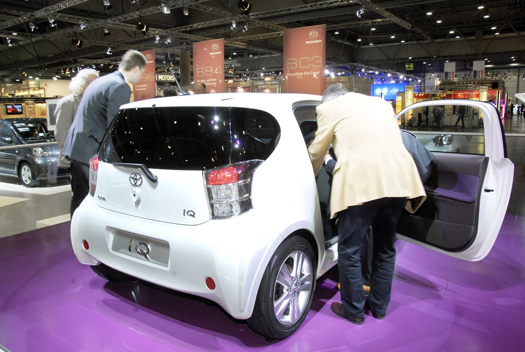 Toyota iQ