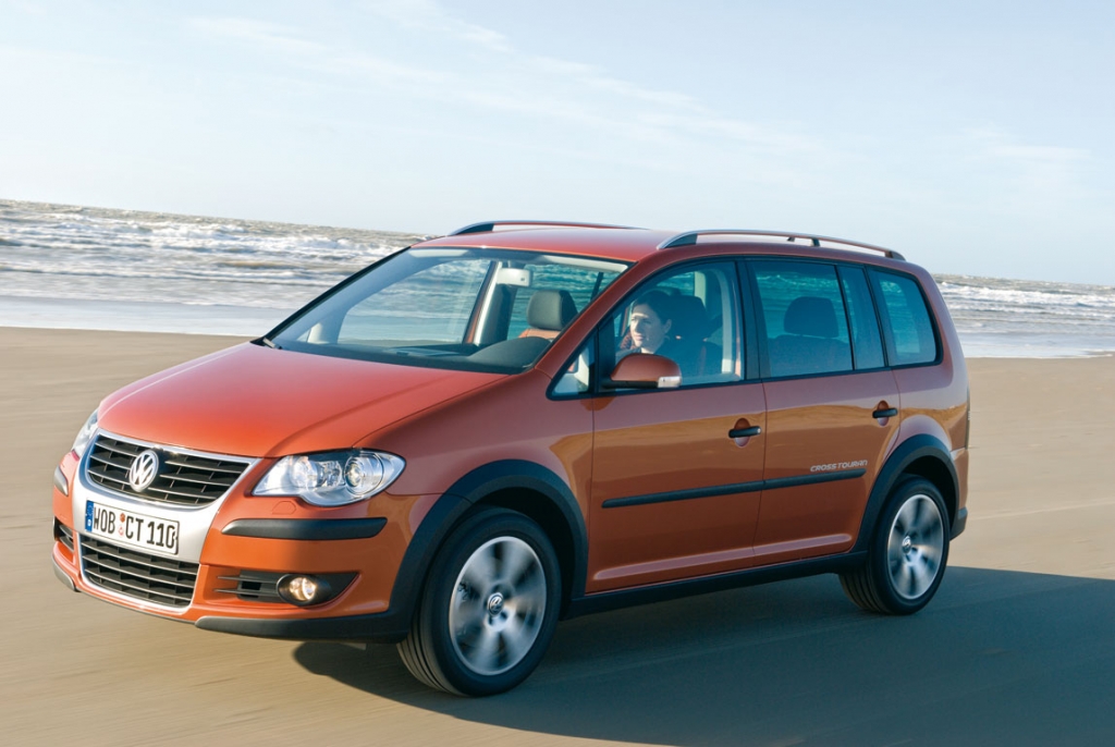 VW CrossTouran
