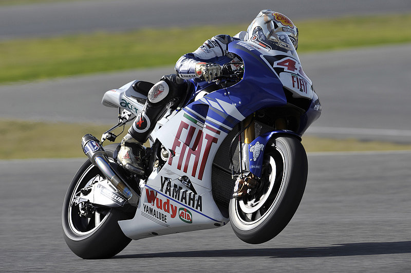 Yamaha in bester Stimmung: Zwei Boxen - ein Gefühl