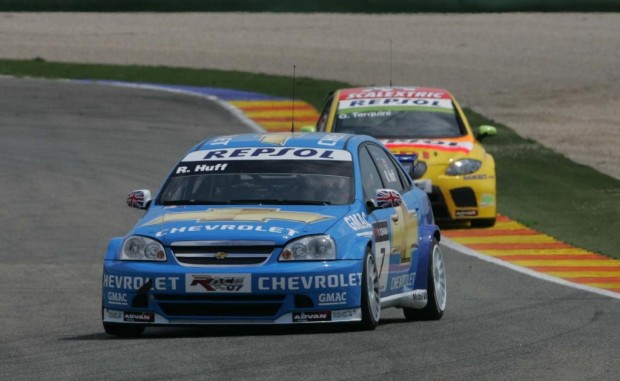 Chevrolet gewinnt beide WTCC-Rennen