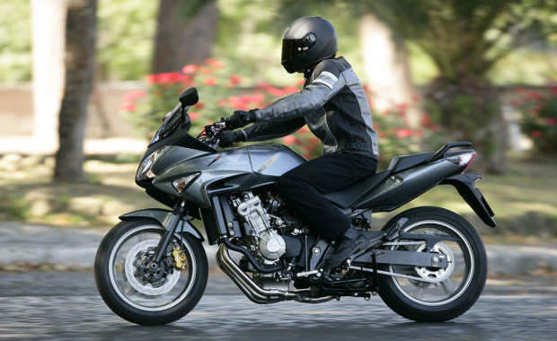 Motorradabsatz geht im April zurück