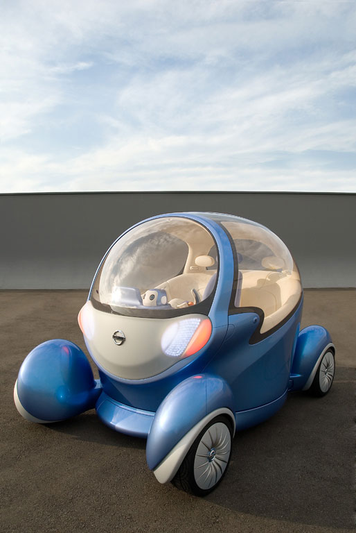 Nissan Pivo