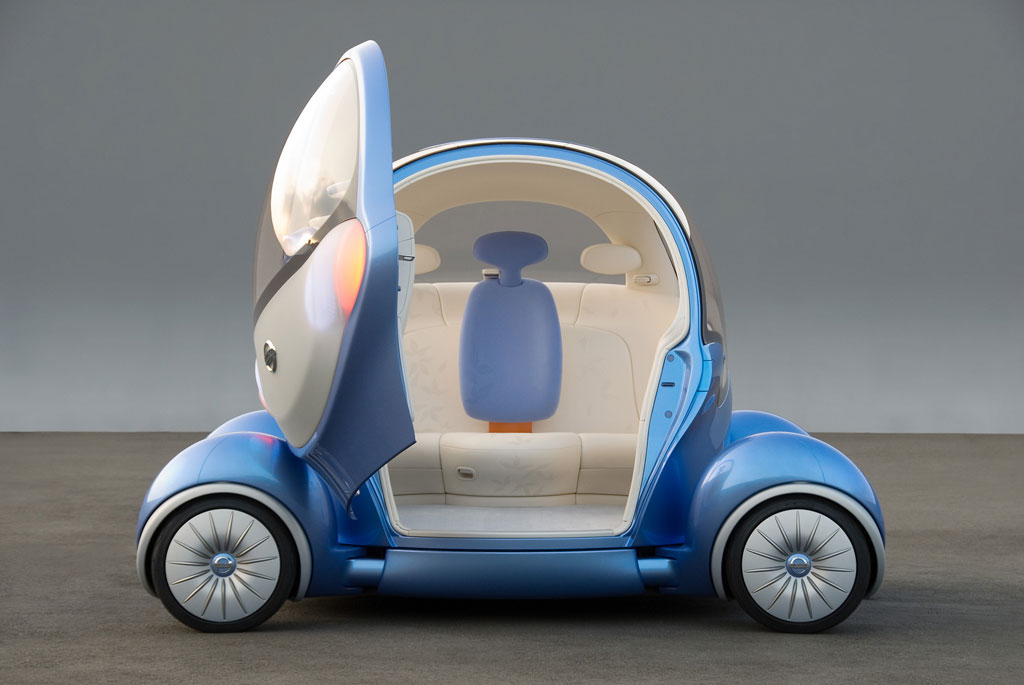 Nissan Pivo