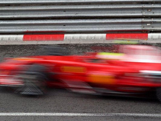Pole-Dreikampf in Monaco: Massa auf 1