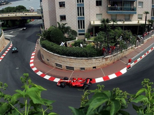Räikkönen führt das Feld an: Das Problem mit den Deckeln
