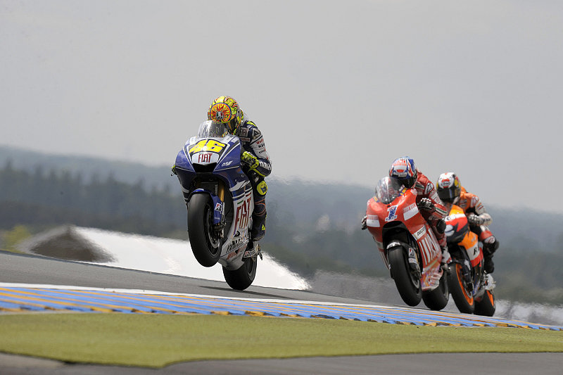 Rossi holt die Heim-Pole: Die erste Pole mit Bridgestone