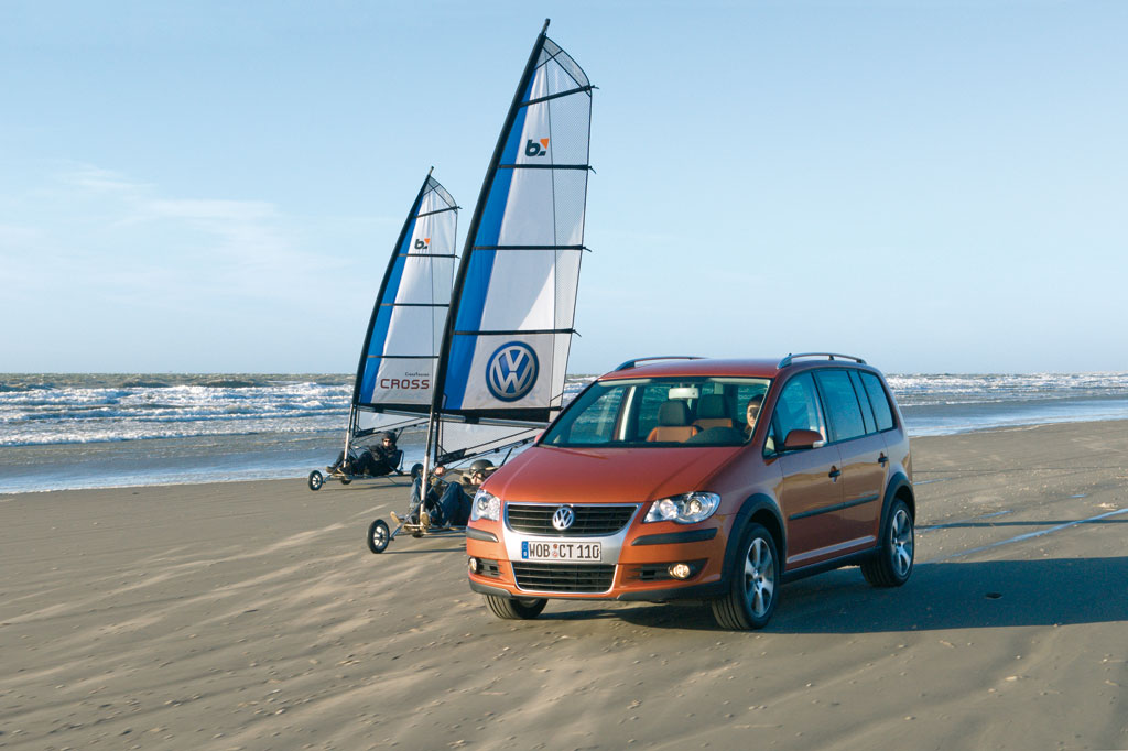 VW Cross Touran
