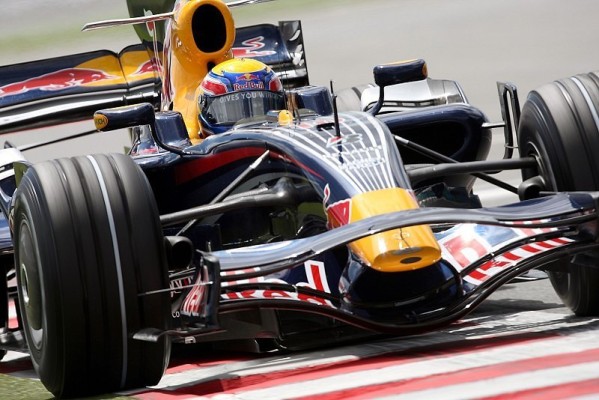 Beide Red Bull in den Top10: Zwei Bullen in Lauerstellung