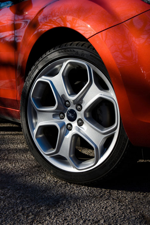 Fahrbericht Ford Focus 2.0 TDCI Titanium: Dynamischer Auftritt