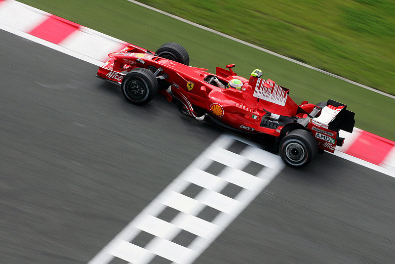 Ferrari vs. McLaren: Vorteil Rot