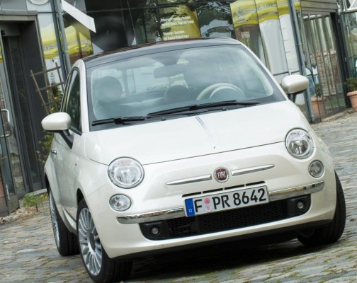 Fiat 500 feiert in München Open-Air-Geburtstagsparty